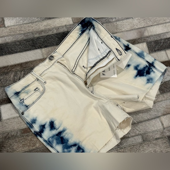 FRAME Denim Dyed Shorts NWT - Picture 5 of 5
